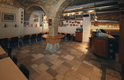 Cave de la clique des arlequins